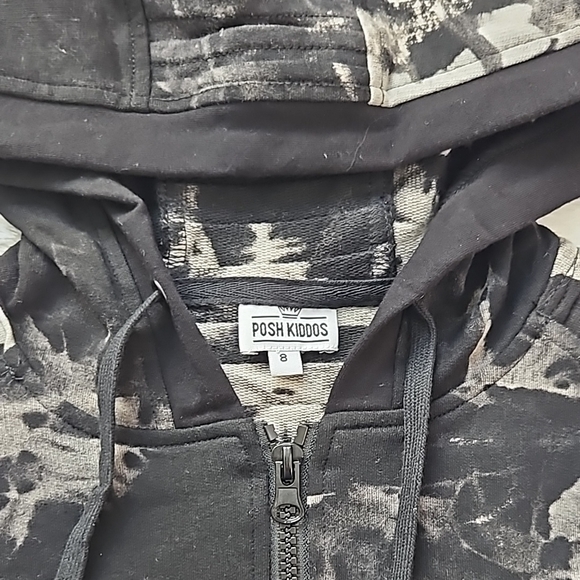 Black and Cream Hooded Sweatshirt - Picture 2 of 3